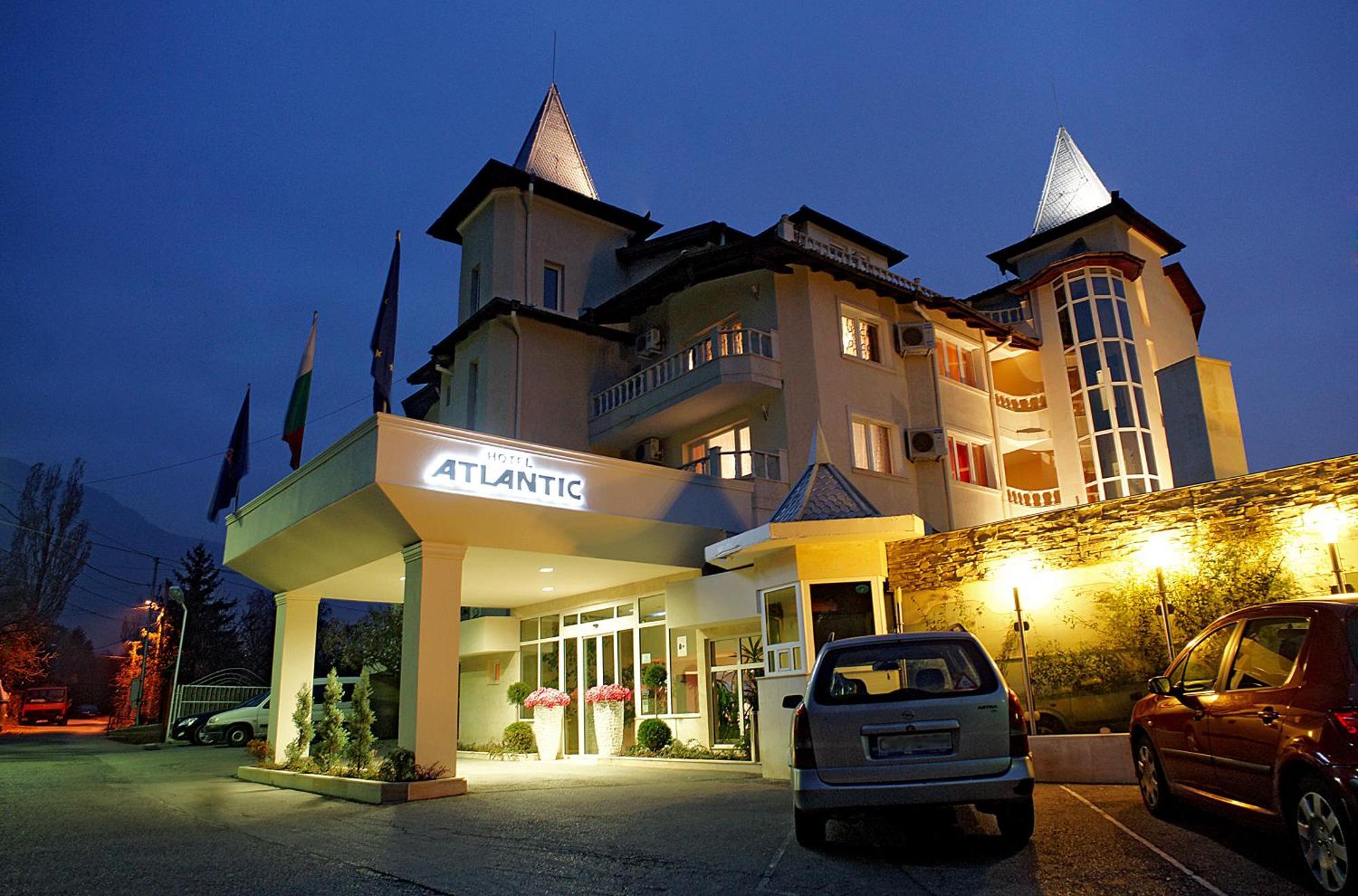 Atlantic Hotel - Free Parking Sofia Extérieur photo