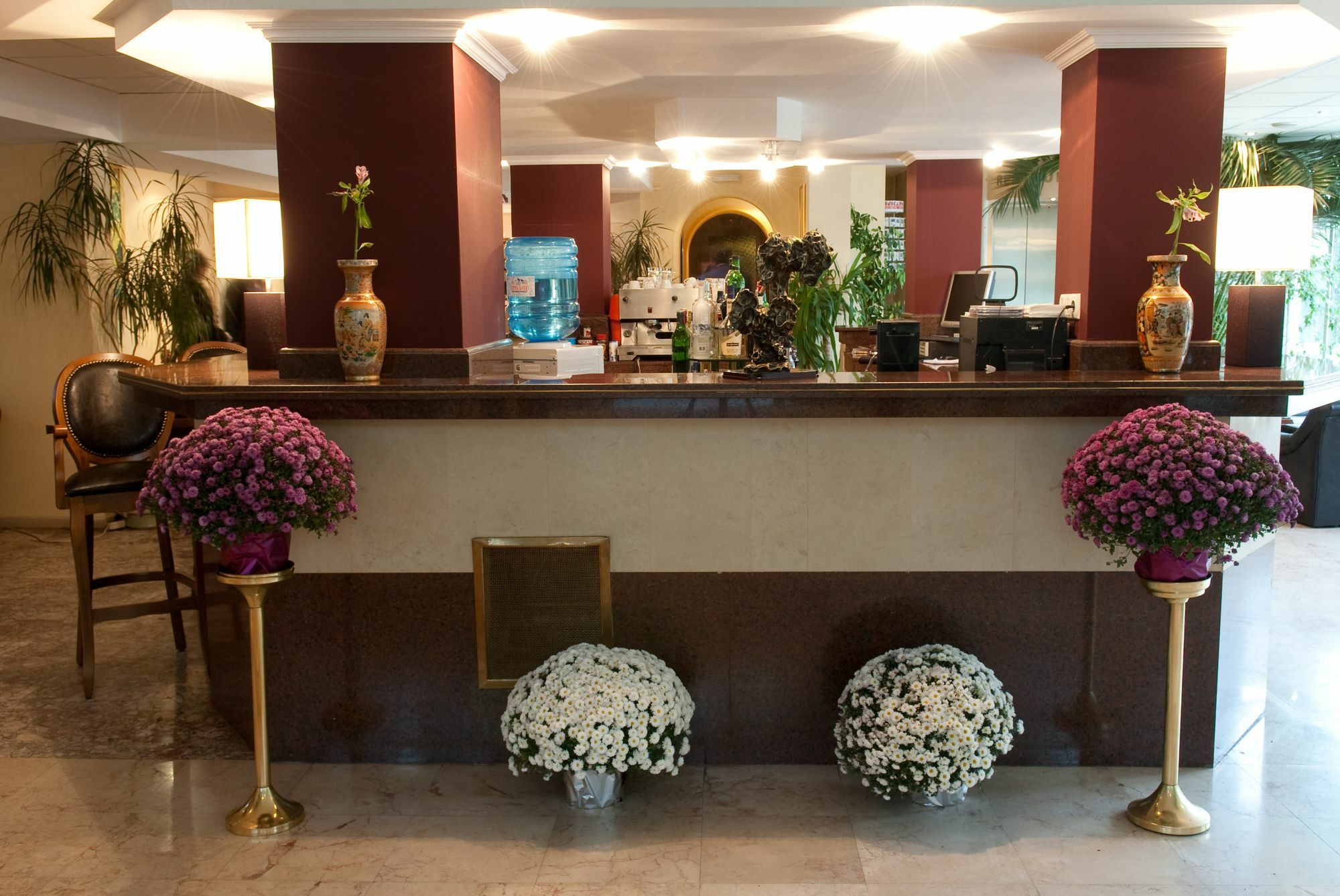 Atlantic Hotel - Free Parking Sofia Extérieur photo